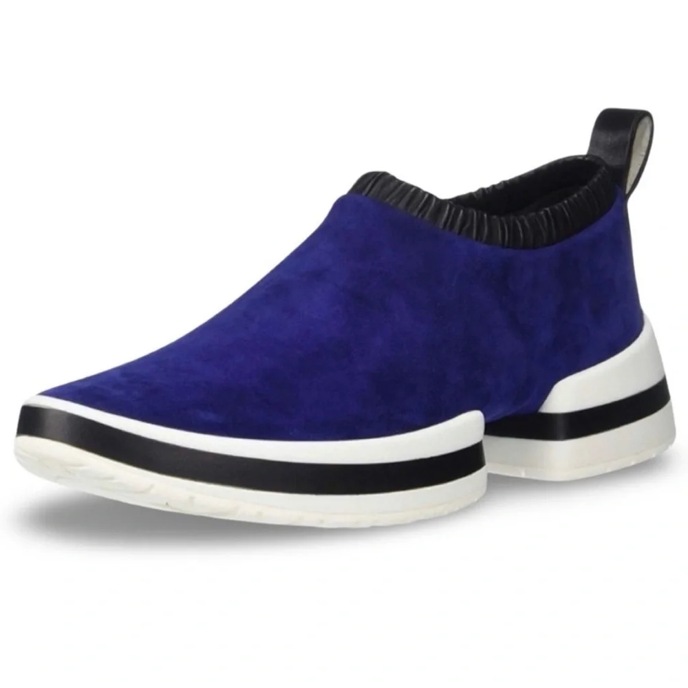 Stuart Weitzman SW-612 Suede Deep Blue Slip-On Sneakers with black trim size 6.